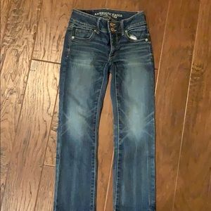 American Eagle cropped jeans